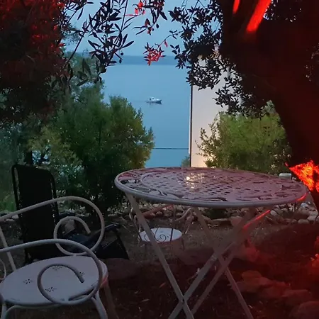 Beach Apartments Villa Holiday Živogošće