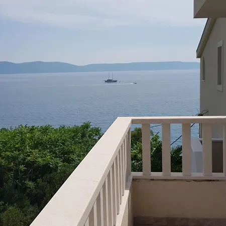Beach Apartments Villa Holiday Živogošće