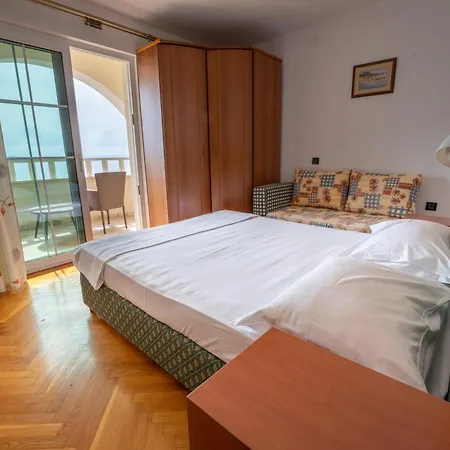 Beach Apartments Villa Holiday Apartment
