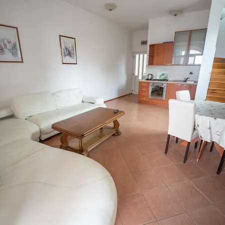 Apartment Beach Apartments Villa Holiday Živogošće