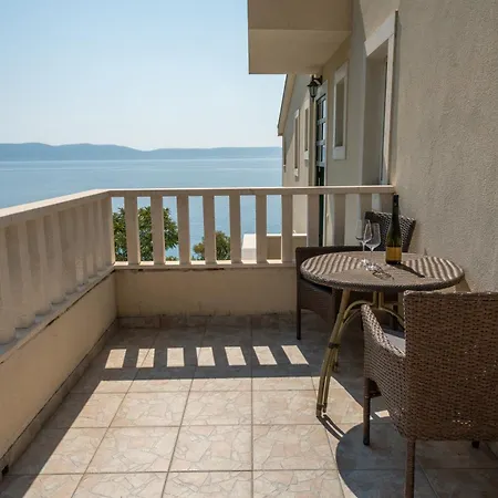 Beach Apartments Villa Holiday Apartman *
